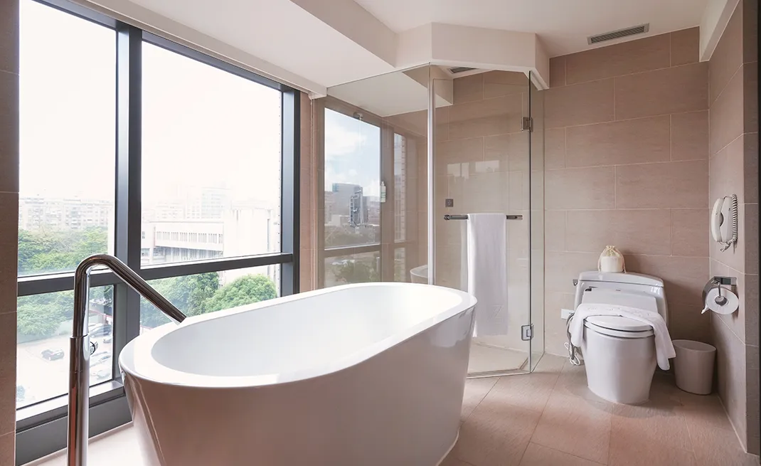 Cozzi Corner Room (The Ladies' Room)