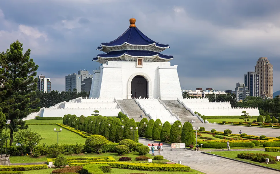 HOTEL COZZI和逸飯店│官網最優惠│線上快速訂房