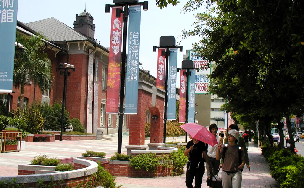 HOTEL COZZI和逸飯店│官網最優惠│線上快速訂房