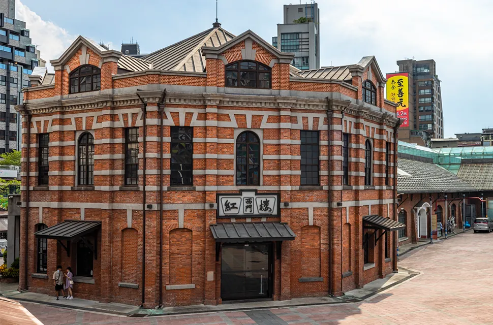 HOTEL COZZI和逸飯店│官網最優惠│線上快速訂房